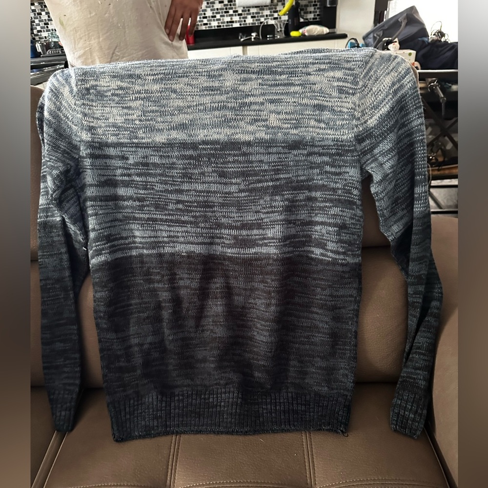 Sweater - Picture 2 of 3